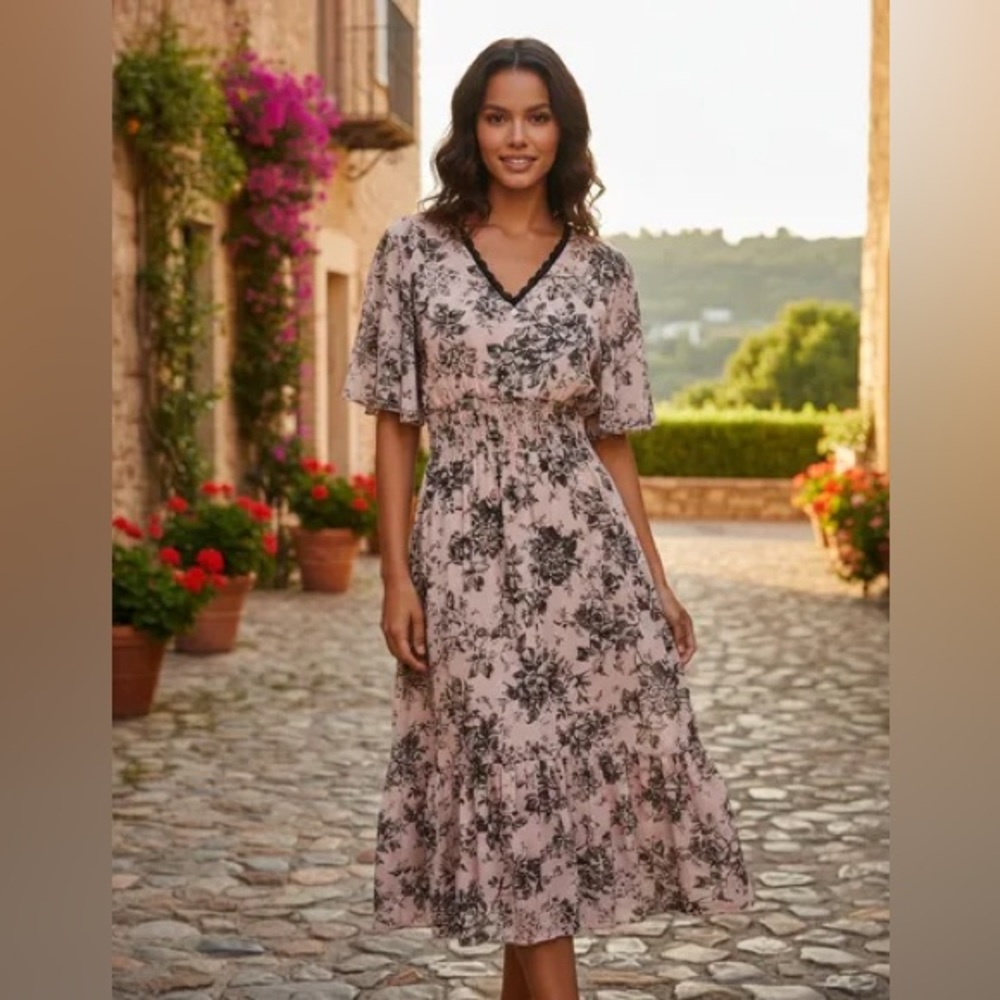 Floral V-Neck Midi Dress - Pink